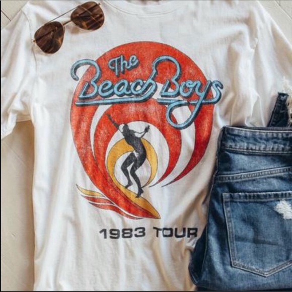 #90 CLOSEOUT SALE! New! Beach Boys Band Tour White Graphic Tee - Picture 6 of 6